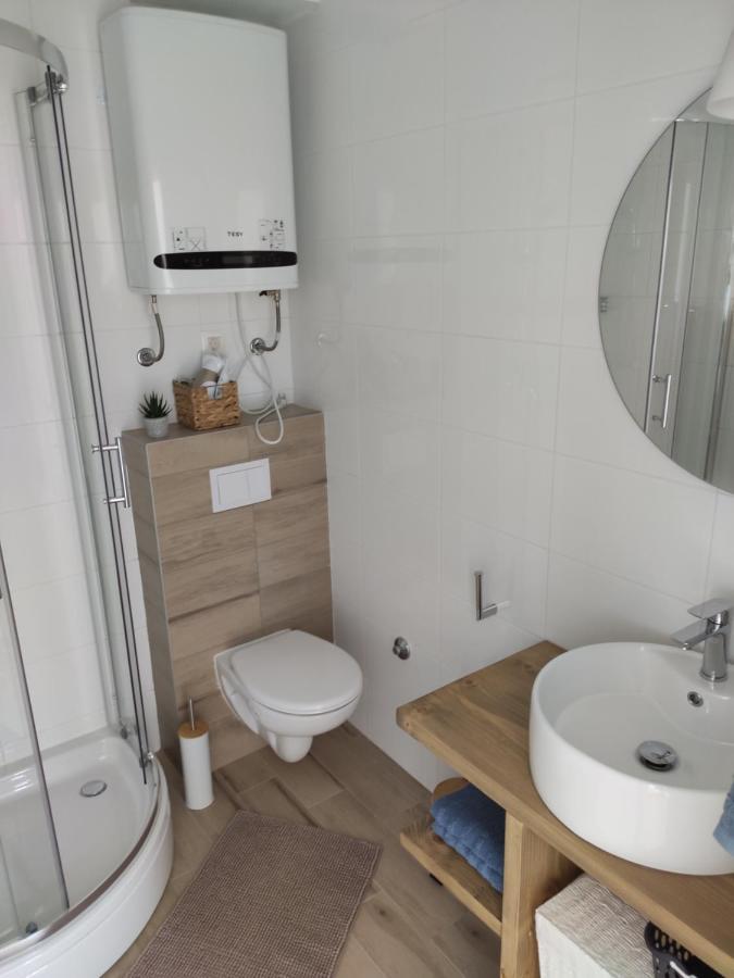 Apartmani Sara 2 Betina  Eksteriør billede