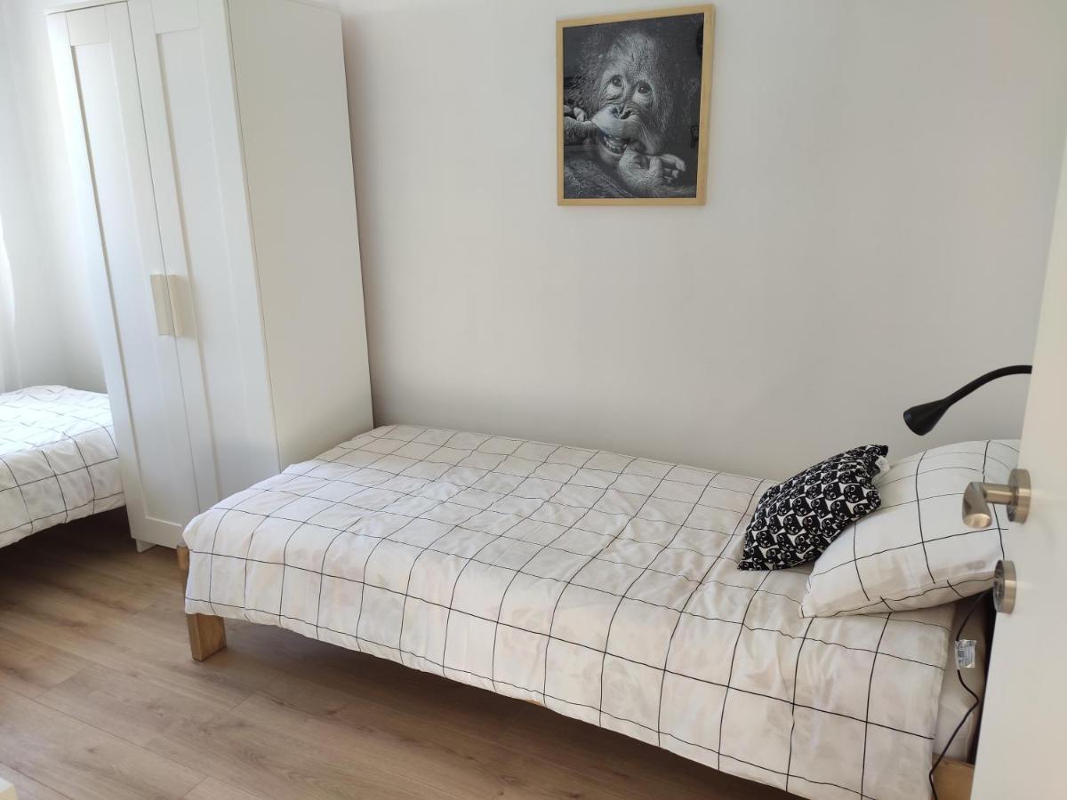 Apartmani Sara 2 Betina  Eksteriør billede